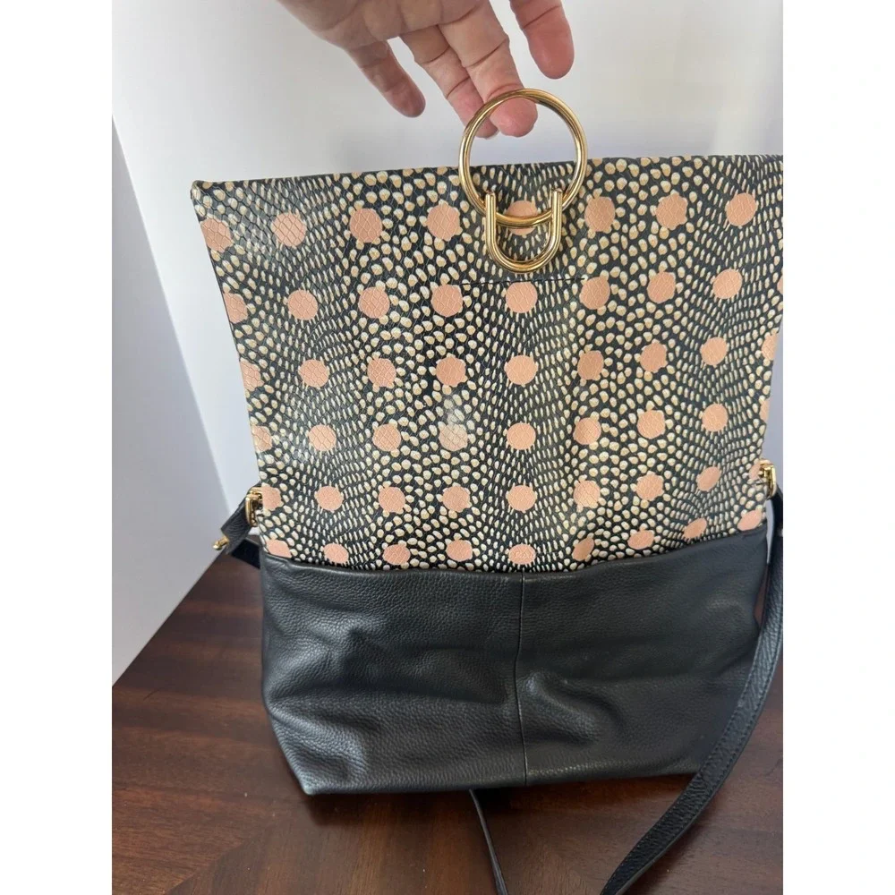 Black‎ Leather Foldover Crossbody Handbag Pattern Flap Gold Ring Hardware